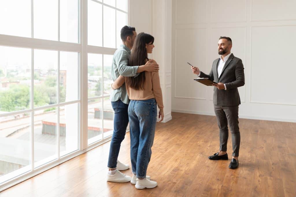 best questions for an apartment showing