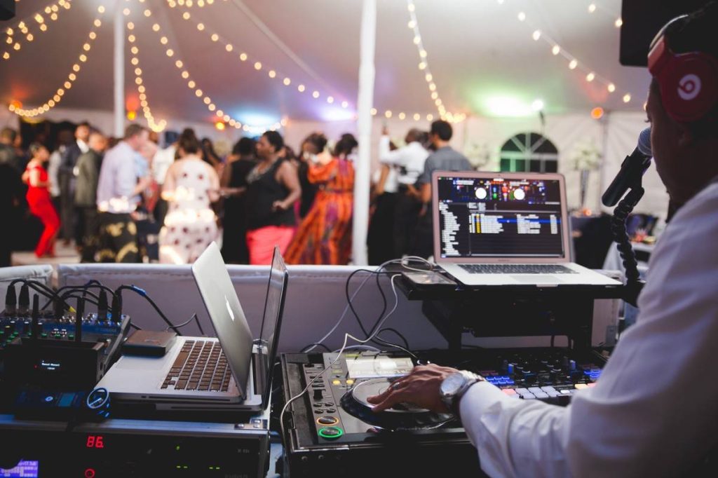 best questions for wedding dj