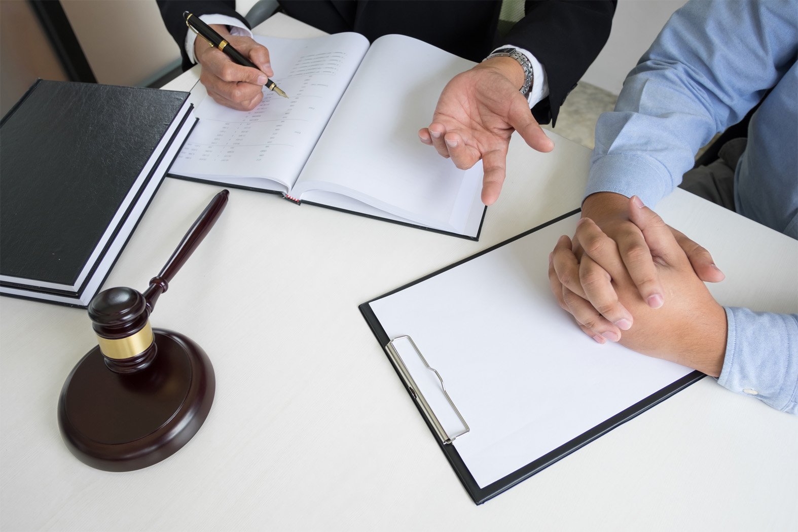 best questions when hiring a wrongful death lawyer