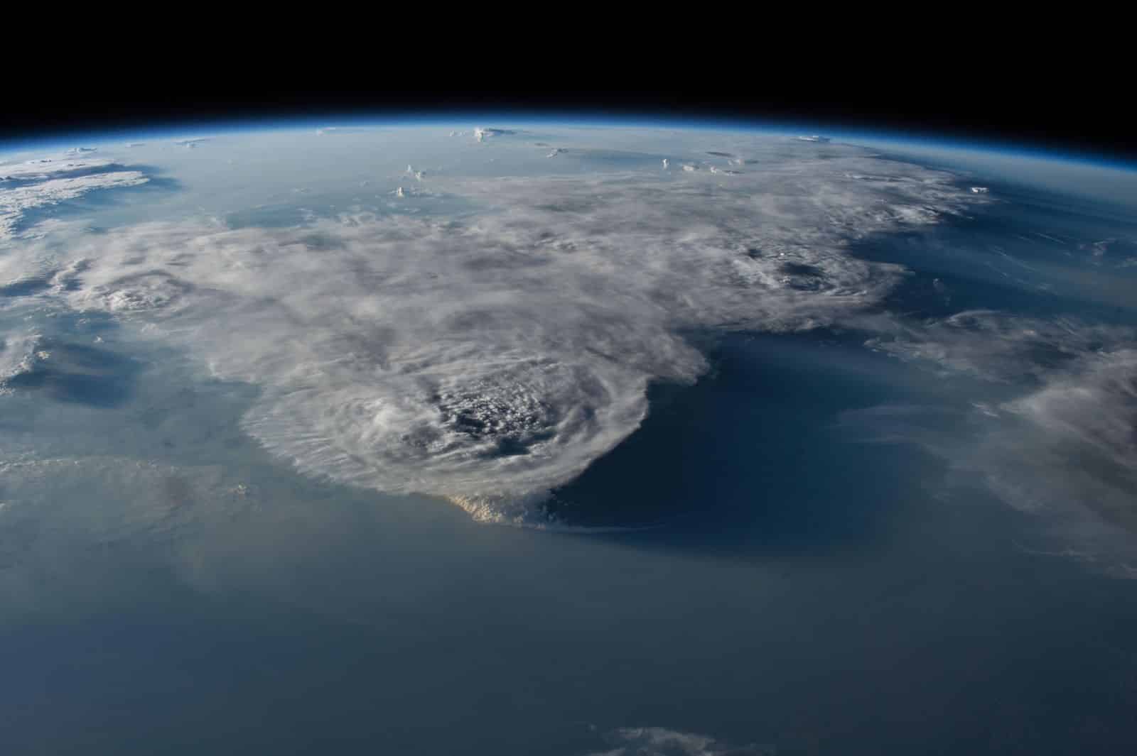 best single room earth view questions and answers